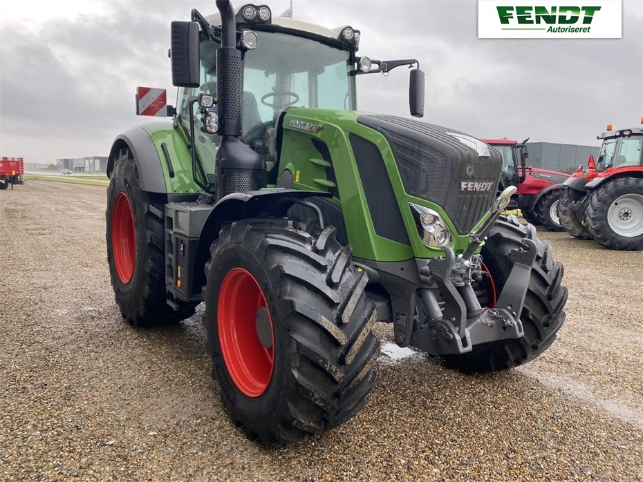 Fendt 828 S4 PROFI PLUS - Traktorer - Traktorer 4 wd - 8