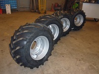 BKT 31x15.50x15 - løs dæk. - Traktor tilbehør - Dæk - 1
