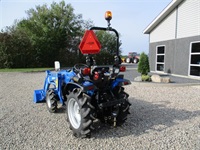 Solis 26 6+2 gearmaskine med Fuldhydraulisk frontlæsser - Traktorer - Traktorer 4 wd - 5
