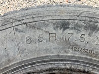 Michelin 8.5 R17.5 - Traktor tilbehør - Dæk - 2