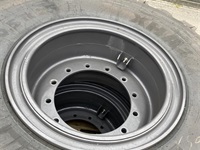 Michelin 20.5R25 Fabriksny dæk fra Case 621. - Hjul/larvefødder - Komplette hjul - 7