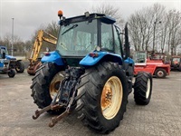New Holland 8360 - Traktorer - Traktorer 4 wd - 5