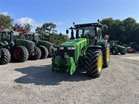 John Deere 8320R Med front lift og front PTO - Traktorer - Traktorer 4 wd - 2