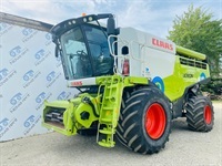 CLAAS LEXION 770 Incl. Vario V1050. Vi giver 100 timers reklamationsret i DK!!! CEMOS Auto Cleaning. CEMOS Auto Seperation. . Cruise Pilot. Telematics mm. - Høstmaskiner - Mejetærskere - 12