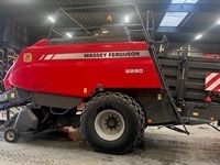 Massey Ferguson 2290 med ballevogn - Pressere - Bigballe - 3