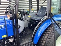 New Holland Boomer 55 - Traktorer - Kompakt traktorer - 4