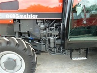 - - - 824 - Traktorer - Traktorer 4 wd - 5