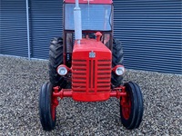IH B 275 Diesel - Traktorer - Traktorer 4 wd - 2