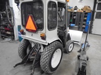 Satoh Buck model S-470 - Traktorer - Kompakt traktorer - 1
