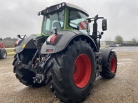 Fendt 828 S4 PROFI PLUS - Traktorer - Traktorer 4 wd - 2