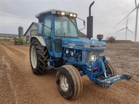 Ford 7810 Force III Med frontlift - 2