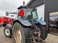 New Holland 8260 - Traktorer - Traktorer 4 wd - 5