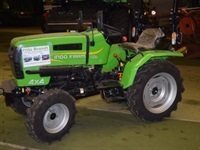 - - - INDO 1026e  Klein-/Schmalspurtraktor - Traktorer - Traktorer 4 wd - 3