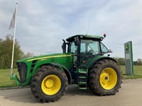 John Deere 8320R - Traktorer - Traktorer 4 wd - 1