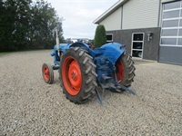 Fordson Major Diesel traktor - Traktorer - Traktorer 2 wd - 11