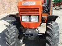 - - - KT 72 A - Traktorer - Traktorer 4 wd - 3