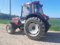 Case IH 845 XLA PLUS 40 kmt gearkasse Air Condition - Traktorer - Traktorer 4 wd - 5