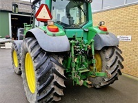 John Deere 6820 - Traktorer - Traktorer 4 wd - 6