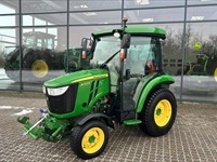 John Deere 3033R - Traktorer - Kompakt traktorer - 1