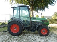 - - - 1064 - Traktorer - Traktorer 4 wd - 1