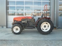 - - - K 80 A - Traktorer - Traktorer 4 wd - 1