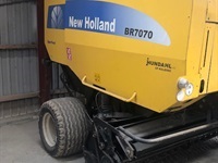 New Holland BR 7070 SuperFeed - Pressere - Rundballe - 1