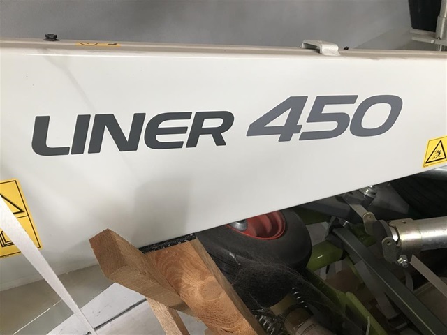 CLAAS Liner 450