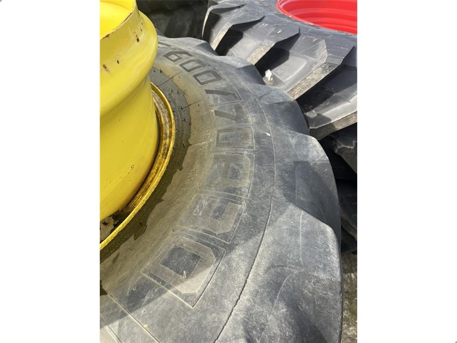 Michelin 600/70 R 30 Med låse - Traktor tilbehør - Tvillingehjul - 3