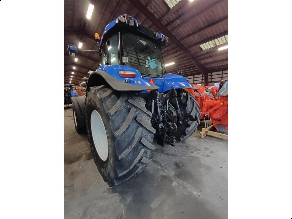 New Holland T8.360 - Traktorer - Traktorer 4 wd - 4