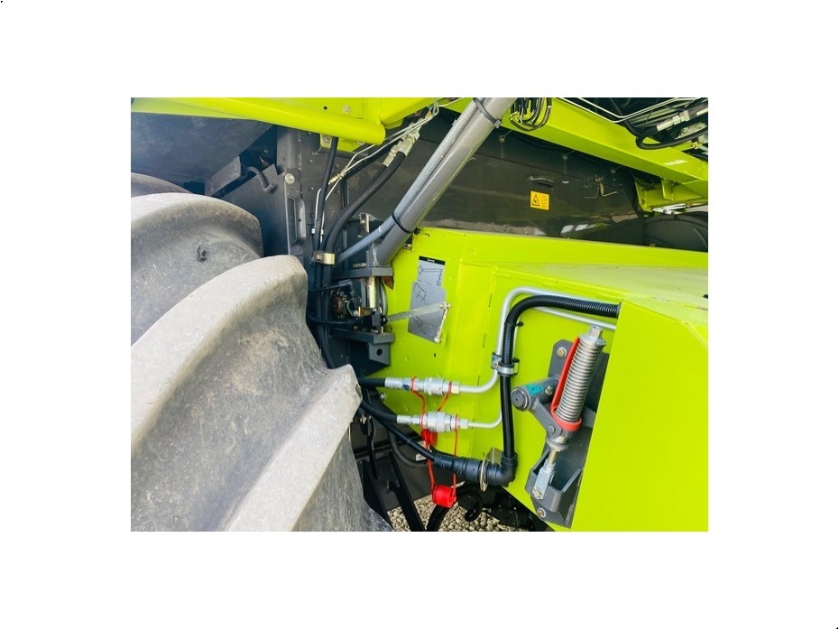 CLAAS LEXION 770 Incl. Vario V1050. Vi giver 100 timers reklamationsret i DK!!! CEMOS Auto Cleaning. CEMOS Auto Seperation. . Cruise Pilot. Telematics mm. - Høstmaskiner - Mejetærskere - 8