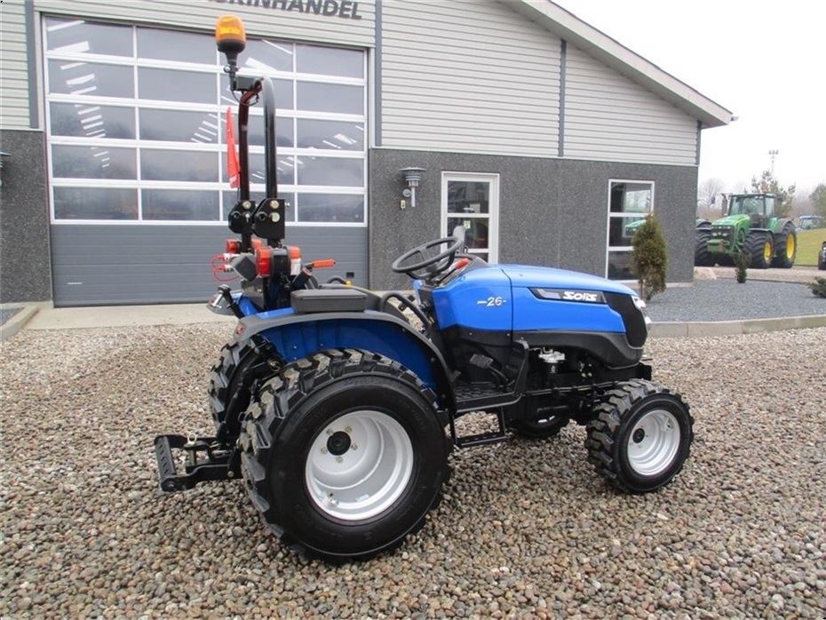 Solis 26 6+2 Gearmaskine med servostyring og industrihjul - Traktorer - Kompakt traktorer - 19
