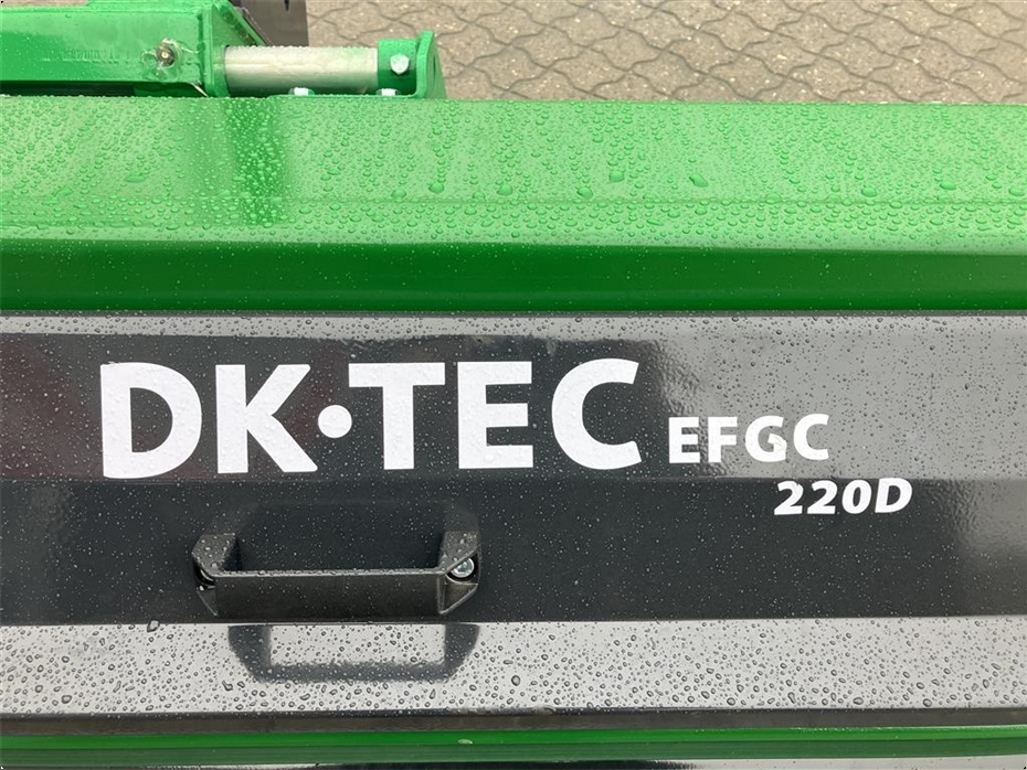 DK-TEC EFGC 220D - Græsmaskiner - Brakslåmaskiner - 8