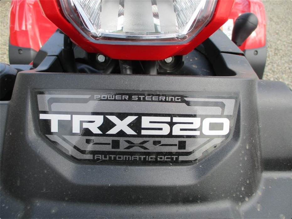 Honda TRX 520 FA Traktor. STORT LAGER AF HONDA  ATV. Vi hjælper gerne med at levere den til dig, og bytter gerne. KØB-SALG-BYTTE se mere på www.limas.dk - ATV - 6