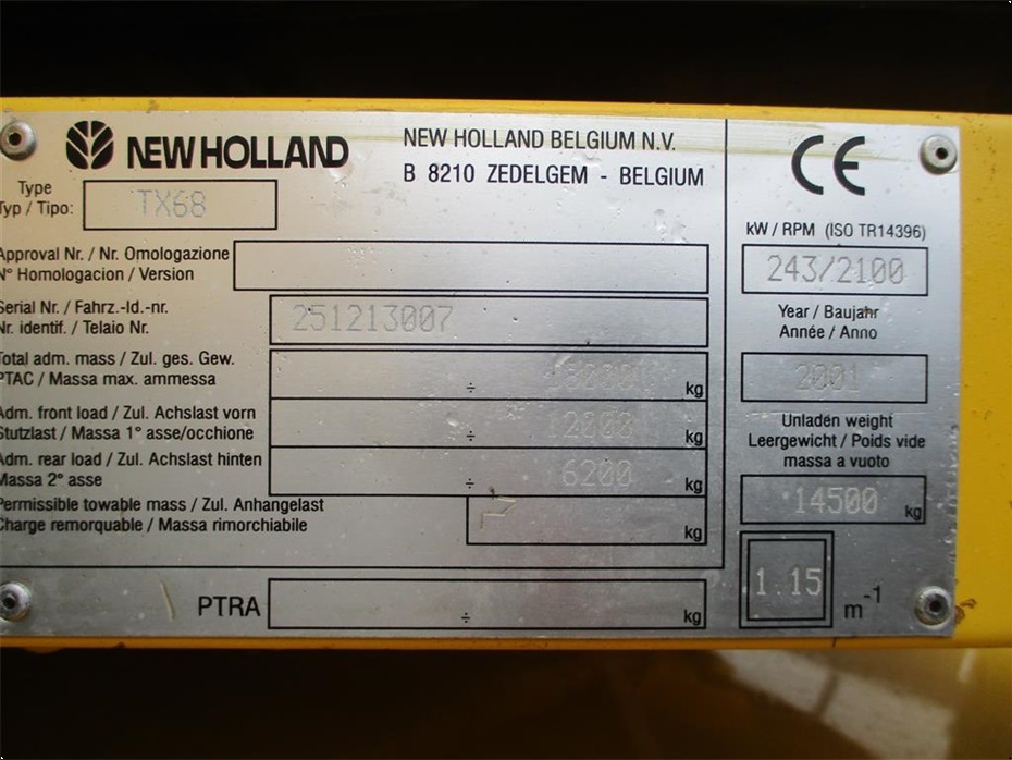 New Holland TX 68 PLUS med et 24fod skærebord, snitter og avnespreder. - Høstmaskiner - Mejetærskere - 4
