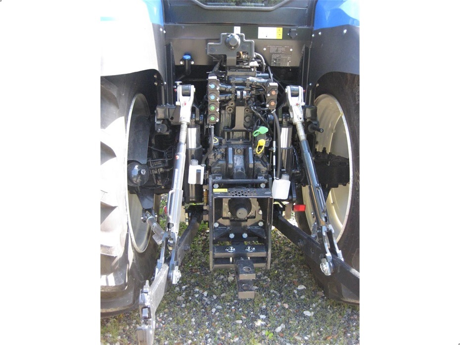 New Holland T6.145  Vild nettopris. - Traktorer - Traktorer 4 wd - 6