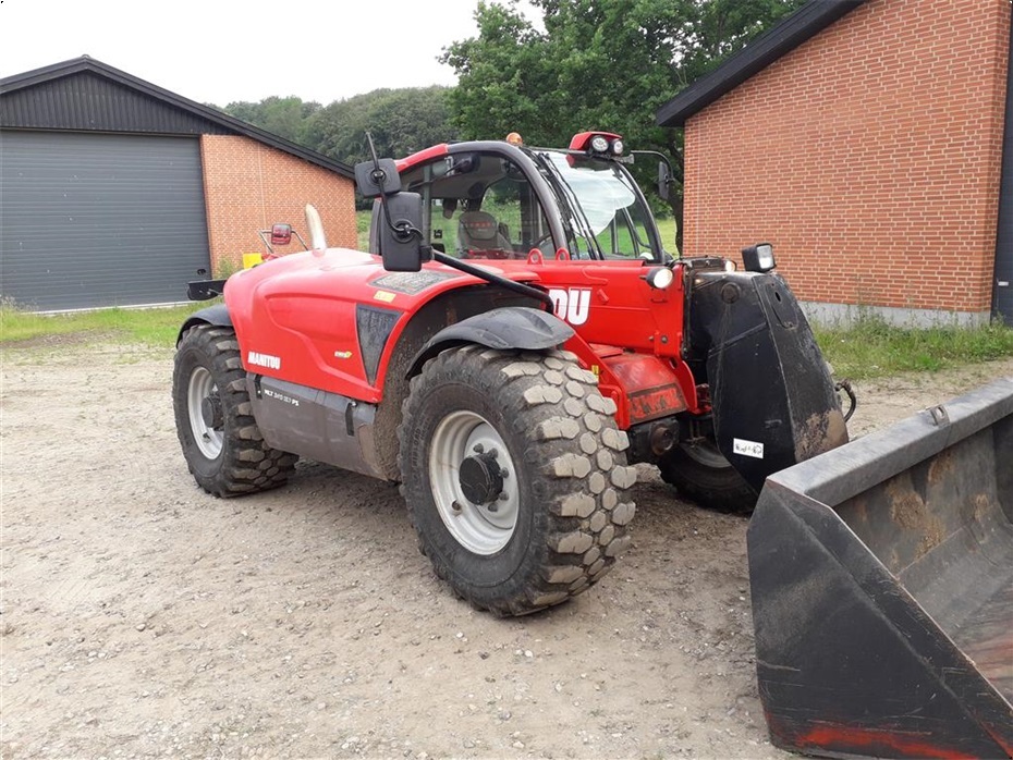 AGCO Traktorer købes Og landbrugs maskiner - Traktorer - Traktorer 4 wd - 3