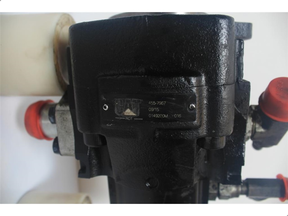 CAT 906 Hydraulik pumpe / Hydraulic Pump - Læssemaskiner - Gummihjulslæssere - 2