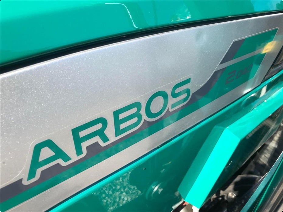 Arbos 2040 kabine inkl frontlæsser - Traktorer - Traktorer 4 wd - 6