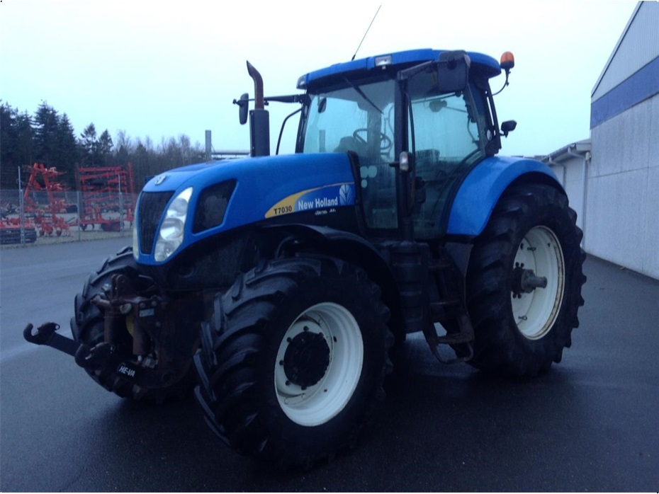 New Holland T7030 TG - Traktorer - Traktorer 4 wd - 4