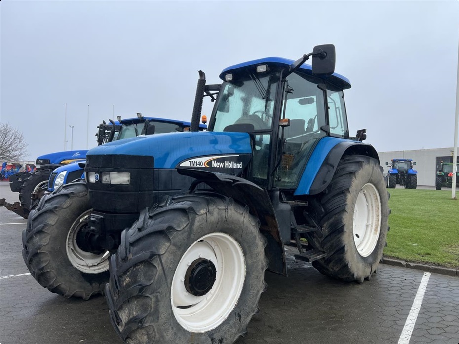 New Holland TM140 - Traktorer - Traktorer 4 wd - 1