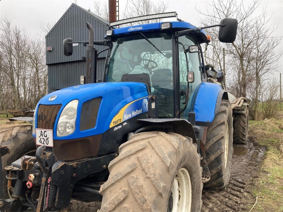 New Holland T6070 TG RC - Traktorer - Traktorer 4 wd - 5