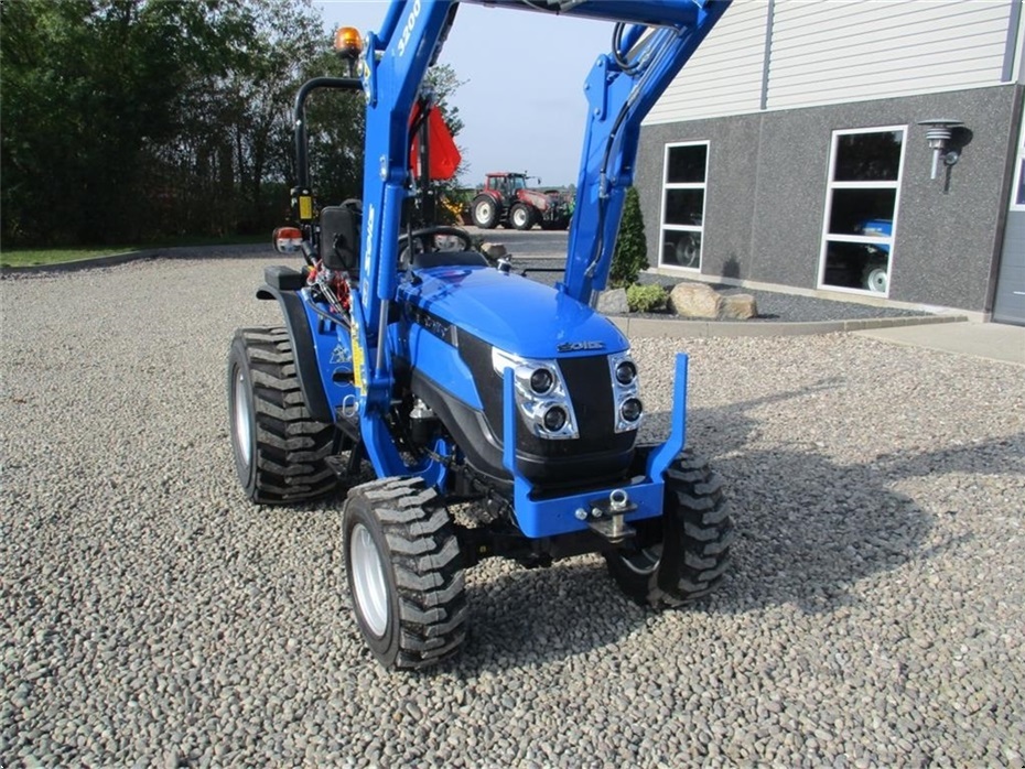 Solis 26 6+2 gearmaskine med Servostyrring og fuldhydraulisk frontlæsser - Traktorer - Kompakt traktorer - 7
