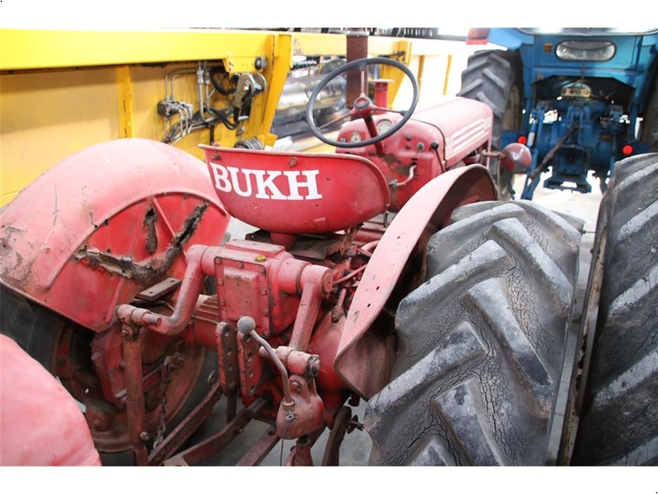 Bukh 302 - Traktorer - Traktorer 2 wd - 3