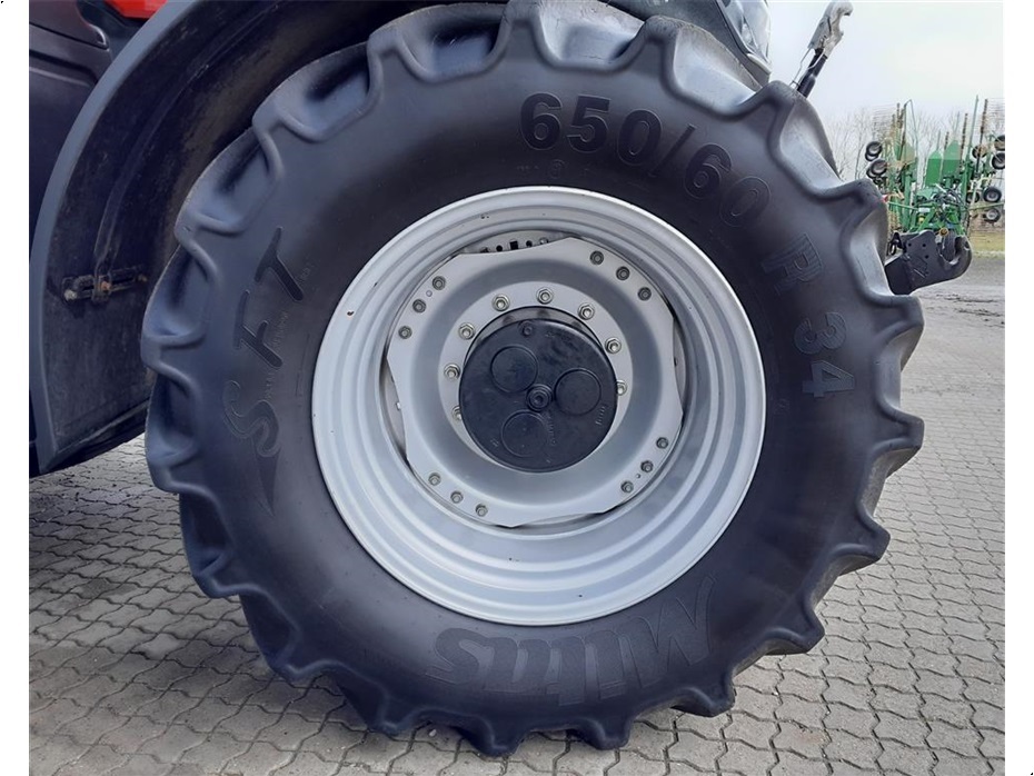 Case IH OPTUM 300 CVXDRIVE - Traktorer - Traktorer 4 wd - 9