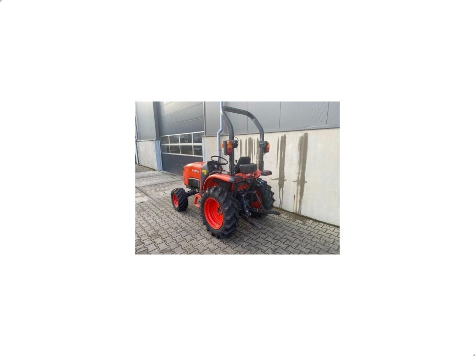 Kubota STW 40 - Traktorer - Traktorer 4 wd - 4