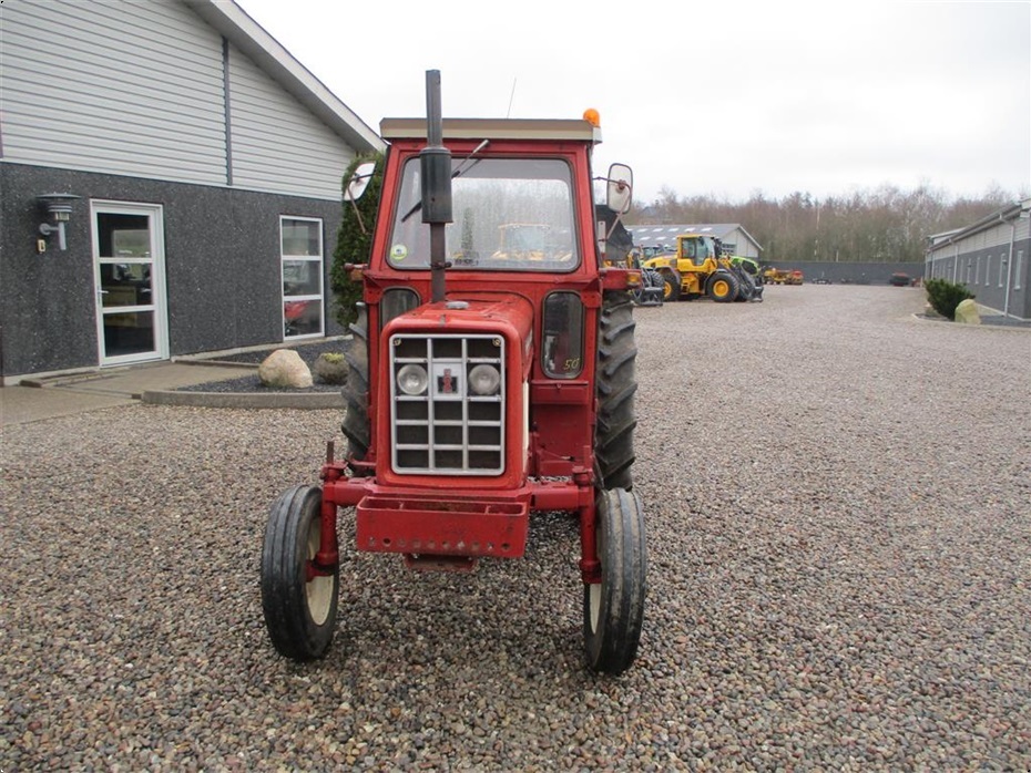 IH 474 En ejers traktor med lukket kabine på - Traktorer - Traktorer 2 wd - 9