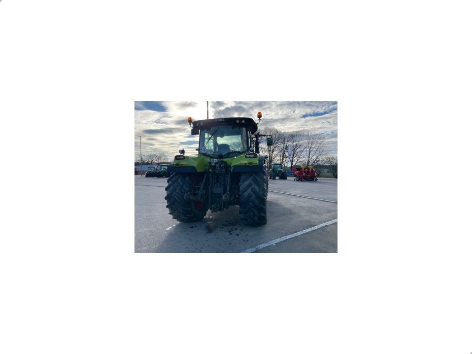 - - - Arion 650 C-MATIC CEBIS - Traktorer - Traktorer 2 wd - 4