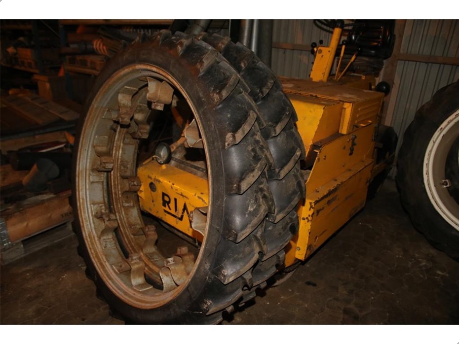 Alliance 8.3-44 Bib agrip - Traktor tilbehør - Sprøjtehjul - 6