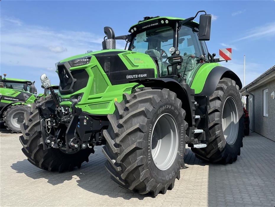 Deutz-Fahr Agrotron 8280 TTV Stage V Green Warrior - Traktorer - Traktorer 4 wd - 4