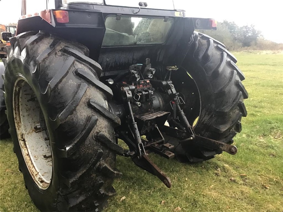 Case IH 1056 XLA - Traktorer - Traktorer 4 wd - 4